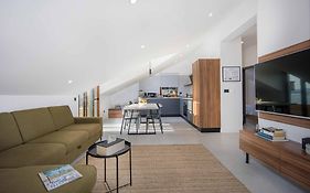 Oleander Urban Suites, High-Speed Internet, Beach At 250, Pet Friendly